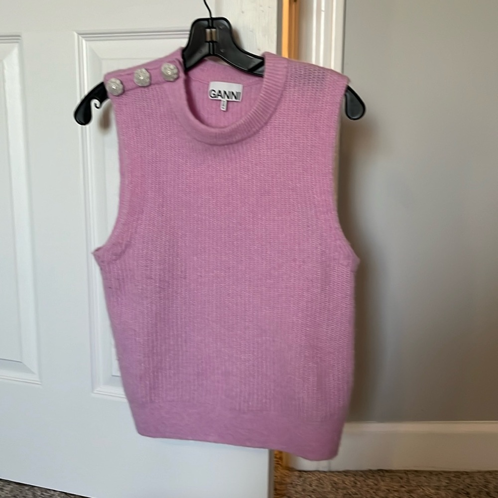 Ganni pink sweater/lavender vest